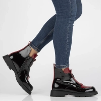 Leather ankle boots Filippo DBT6570/25 BK RD black