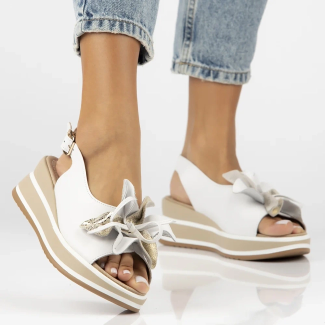 Leather sandals Filippo DS7045/25 WH white