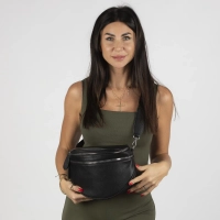 Czarna torebka urban noir