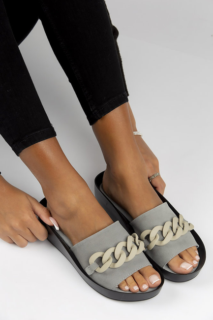 Skórzane klapki Filippo DK3593/22 GR szare