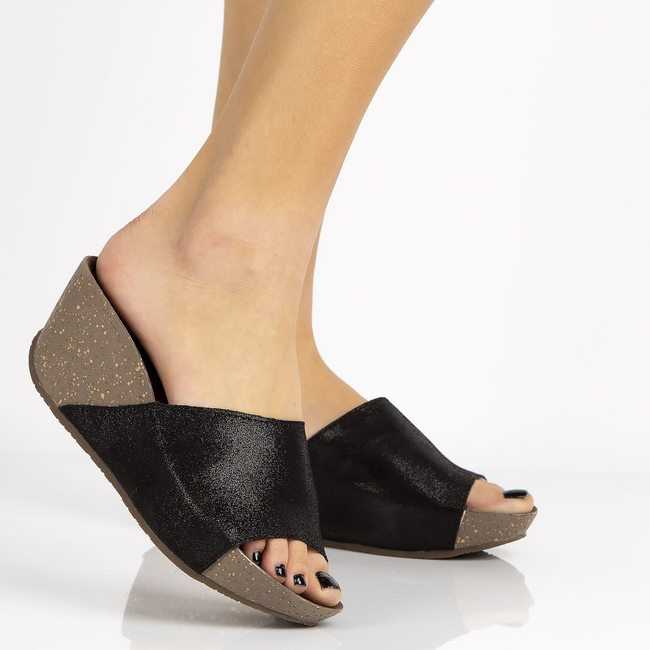 Skórzane klapki Filippo DK1263/20 BK czarne