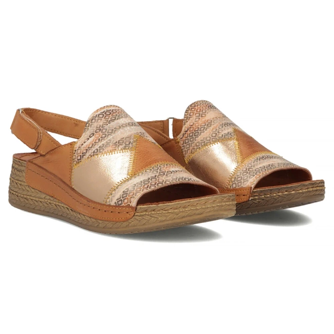 Leather sandals Maciejka L7067-29/00-1 red