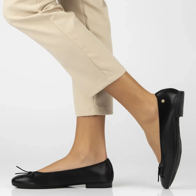 Leather ballerinas Maciejka P6800-01/00-0 black