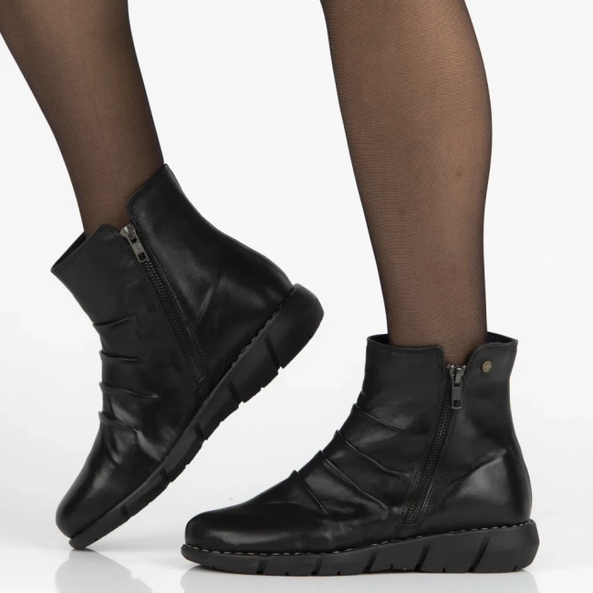 Leather ankle boots Maciejka P7232-01/00-7 black