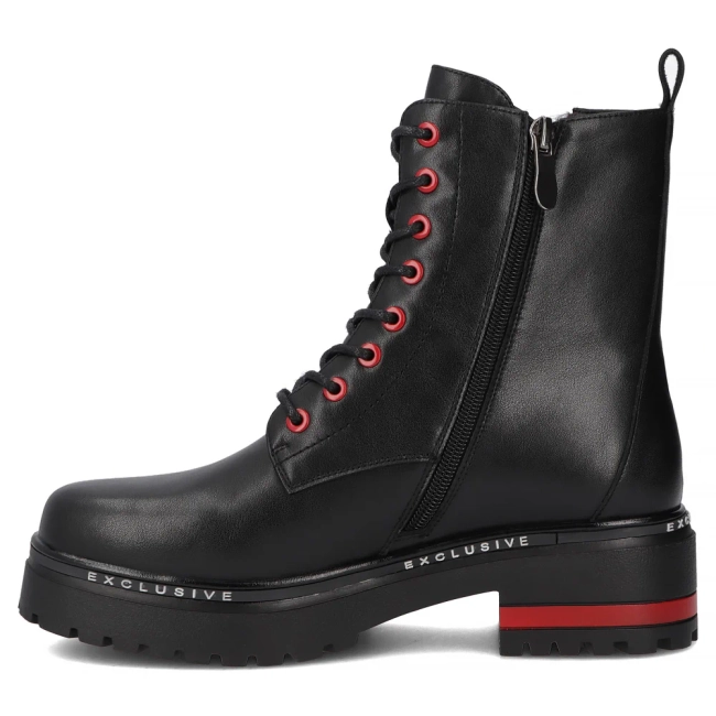 Leather ankle boots Filippo DBT6601/25 BK black