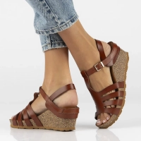 Leather sandals Yokono CADIZ-305 VAQ NUEZ brown