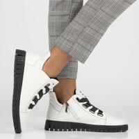 Leather ankle boots Filippo DBT3197/22 WH white