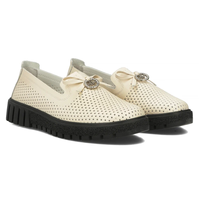 Leather shoes FilippoDP6057/24 BE beige