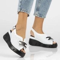 Leather sandals Filippo DS6062/24 WH white