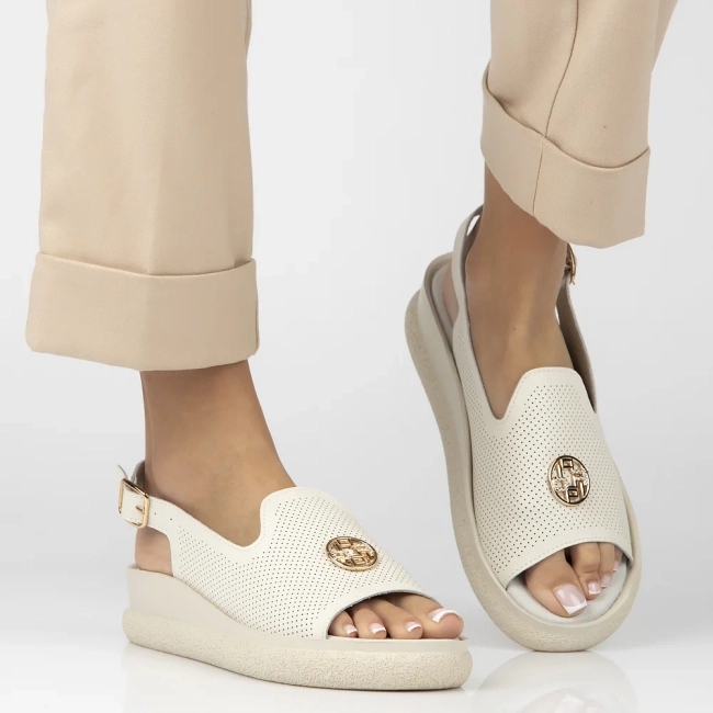 Leather sandals Filippo DS6716/25 BE beige