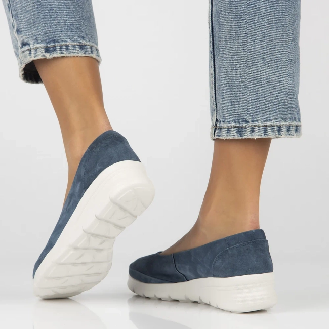 Skórzane półbuty na platformie Filippo DP6768/25 NV granatowe