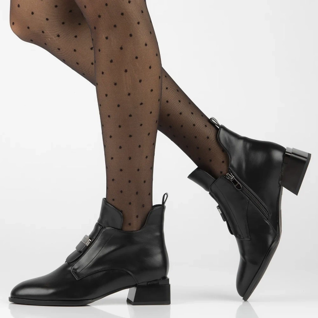 Botki na obcasie Filippo DBT6624/24 BK czarne