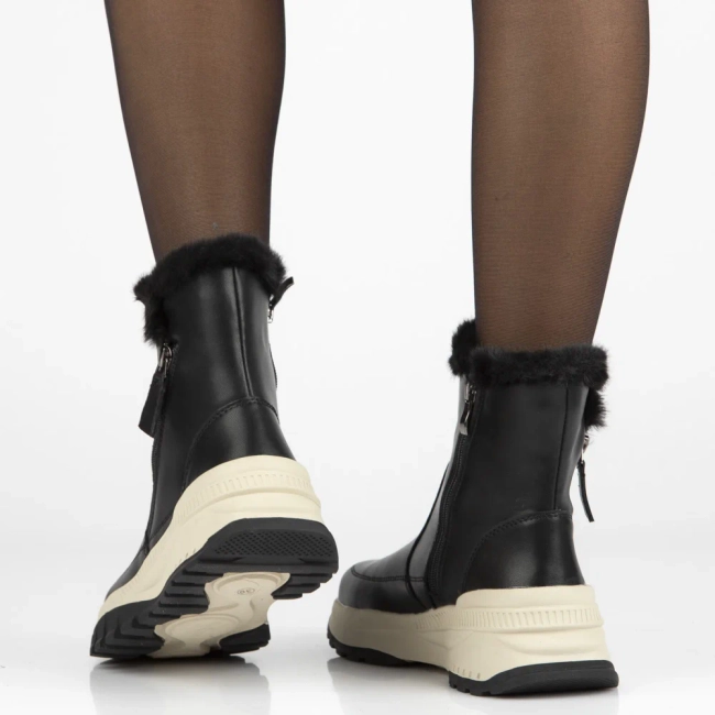 Leather ankle boots Filippo DBT7157/25 BK black