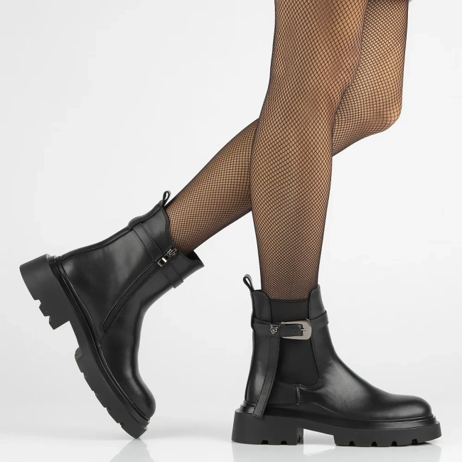 Skórzane botki na platformie Filippo DBT6407/24 BK czarne