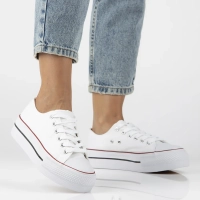 Sneakers UP Bold QY832-9 white