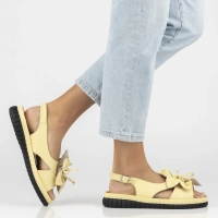 Leather sandals Filippo DS6965/26 YL yellow