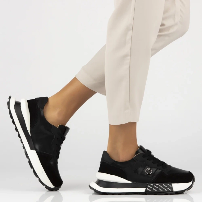 Skórzane sneakersy Filippo DP6762/25 BK czarne