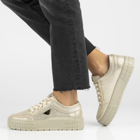 Skórzane półbuty na platformie Filippo DP4245/23 GO złote