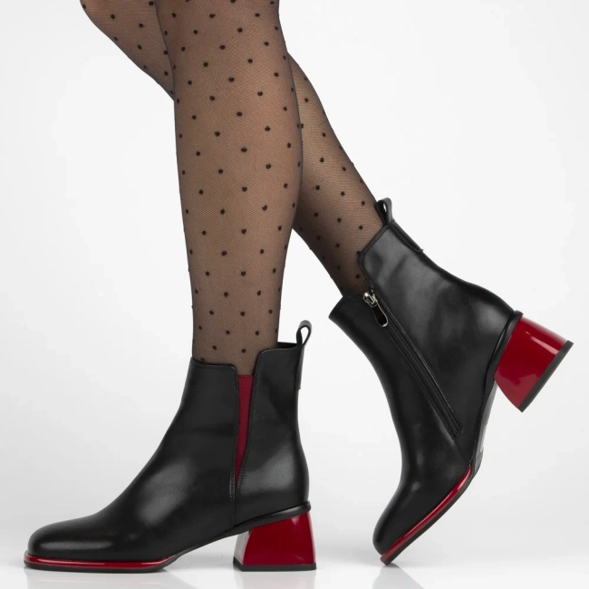 Leather ankle boots Filippo DBT7374/25 BK RD black