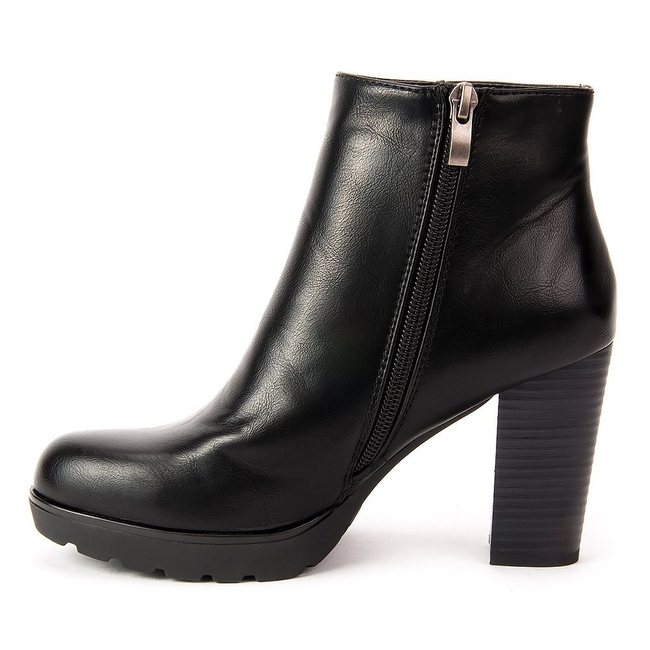 Ankle boots FILIPPO DBT347/17 BK black