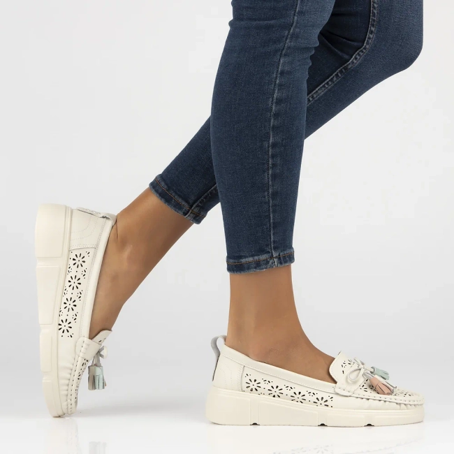 Skórzane mokasyny Filippo DP6705/25 BE beżowe