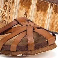 Sandals Yokono Villa-011SU Vaquetilla Nuez