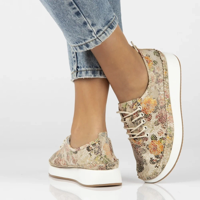 Skórzane półbuty na platformie Filippo DP6102/24 BE FL beżowe