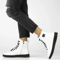 Skórzane trzewiki Filippo DBT7273/25 WH białe