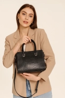Black shoulderbag office go
