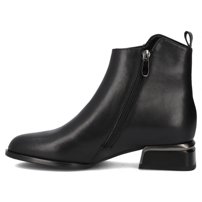 Leather ankle boots Filippo DBT7382/25 BK black