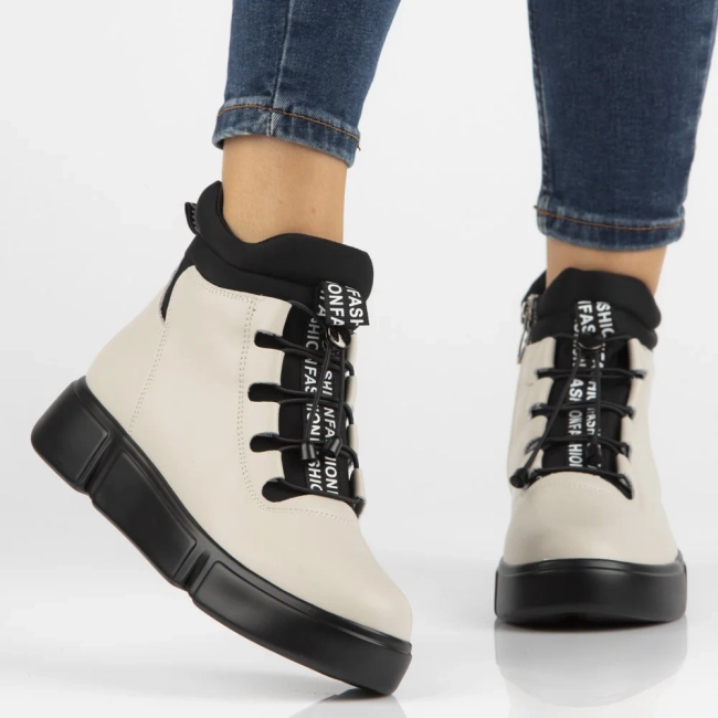 Skórzane botki na platformie Filippo DBT6532/25 BE beżowe