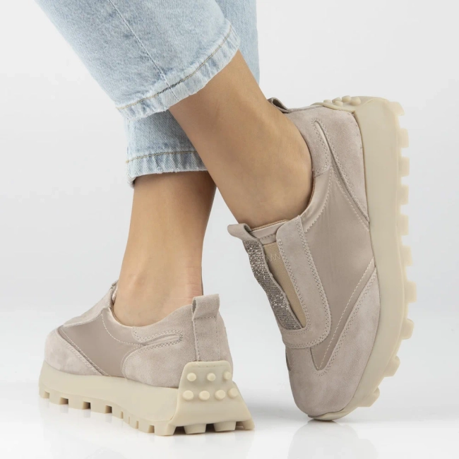 Skórzane sneakersy na platformie Filippo DP7558/26 BE beżowe