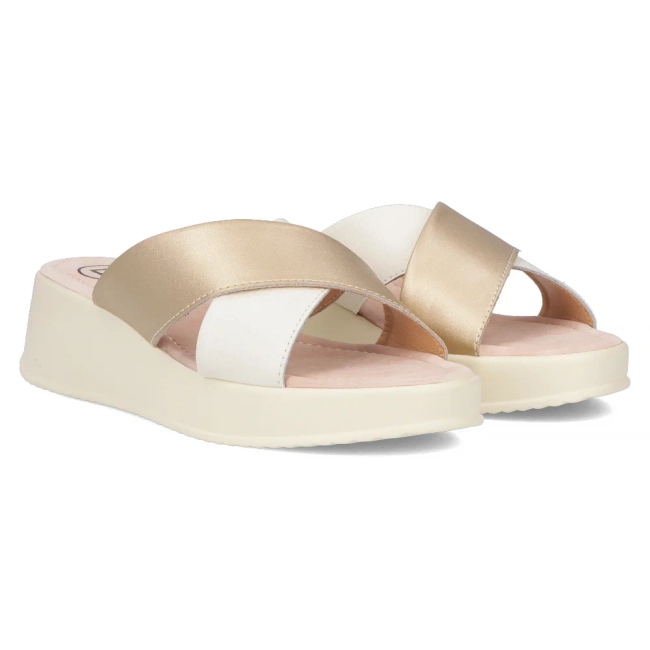 Leather flip-flops Filippo DK6066/24 BE beige