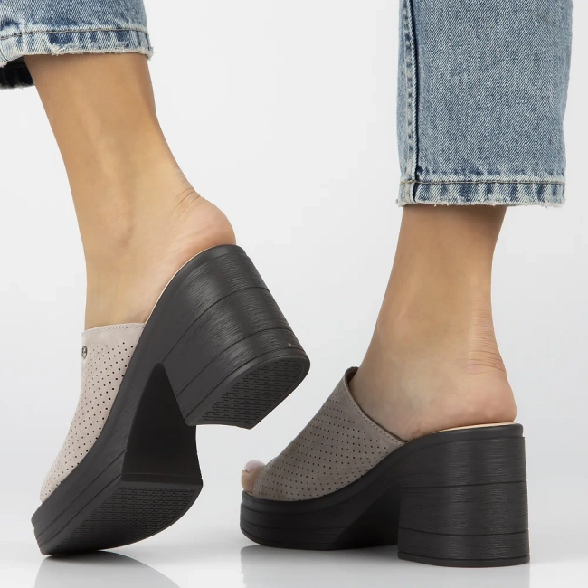 Leather slippers Filippo DK6814/25 BE beige