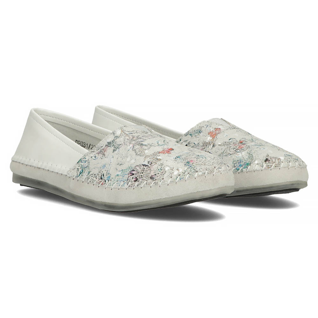 Leather shoes Filippo DP031/22 WH BL white