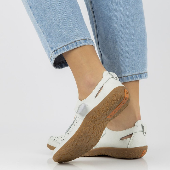 Leather shoes Vinceza DP093/17 WH white