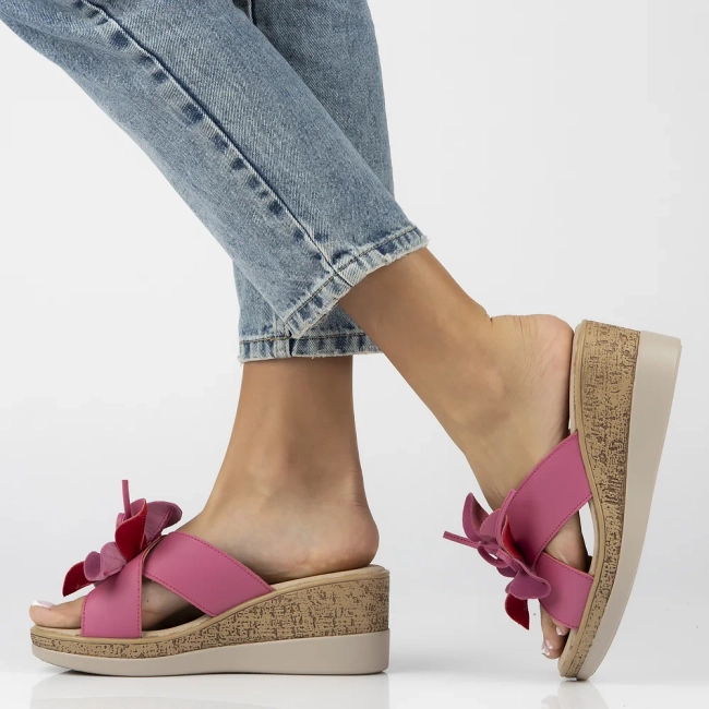 Leather flip-flops Filippo DK7039/25 FH fuchsia