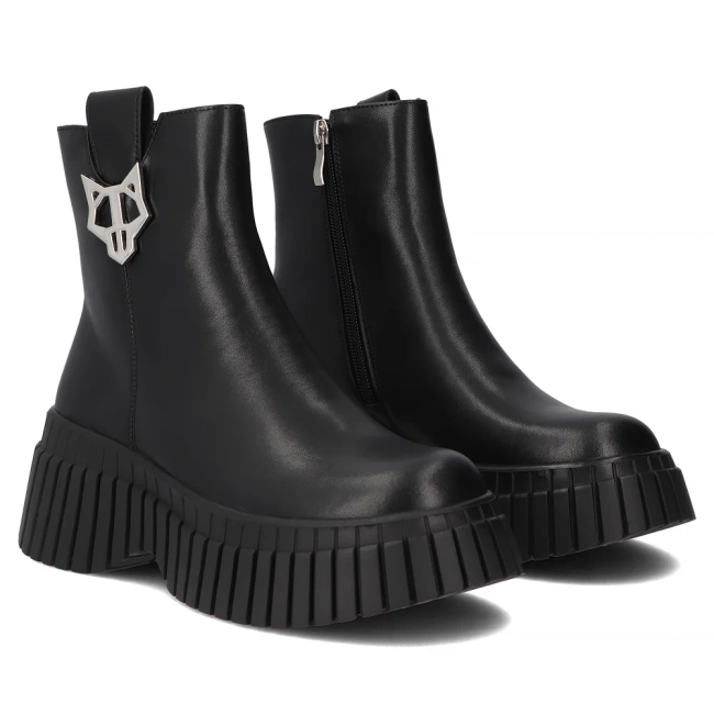 Leather ankle boots Filippo DBT7311/25 BK black