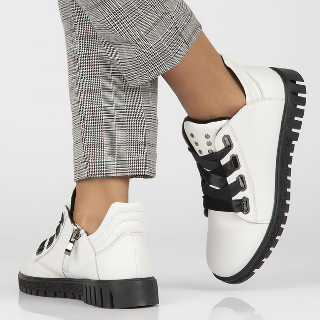 Leather ankle boots Filippo DBT3197/22 WH white