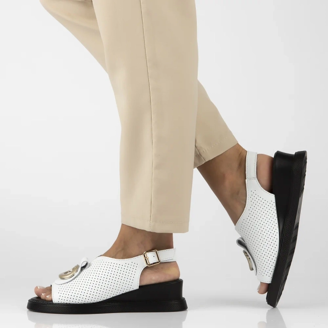 Leather sandals Filippo DS6873/25 WH white