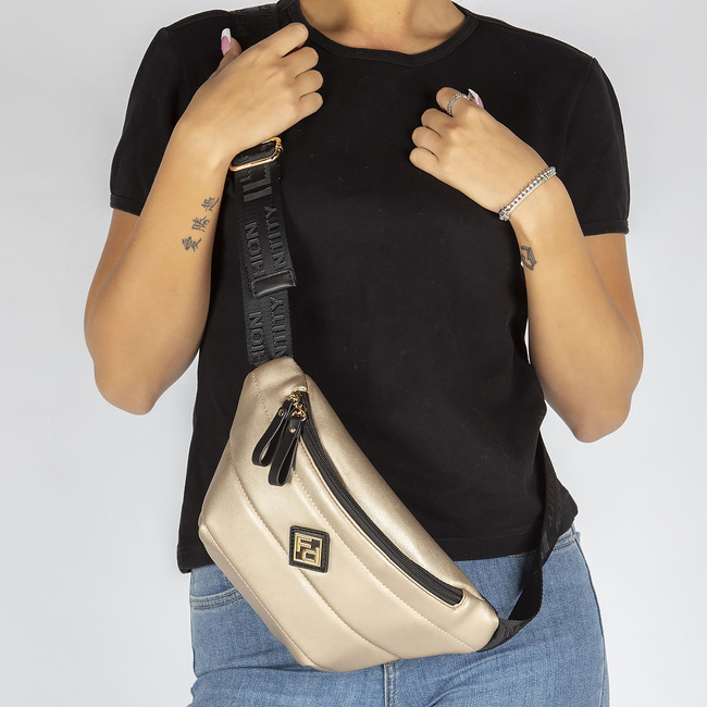 Handbag Filippo Kidney TD0264/22 GO gold