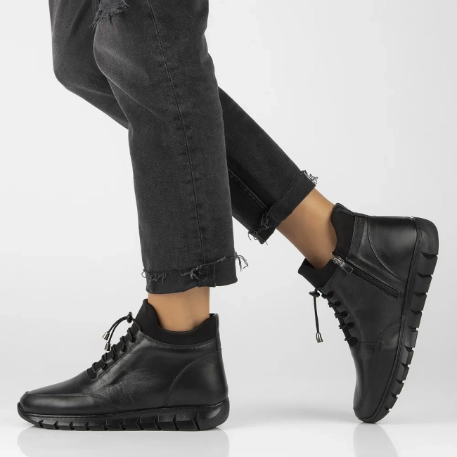 Artiker leather boots 55C0984 black