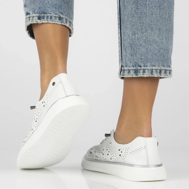 Leather shoes Filippo DP6715/25 WH white