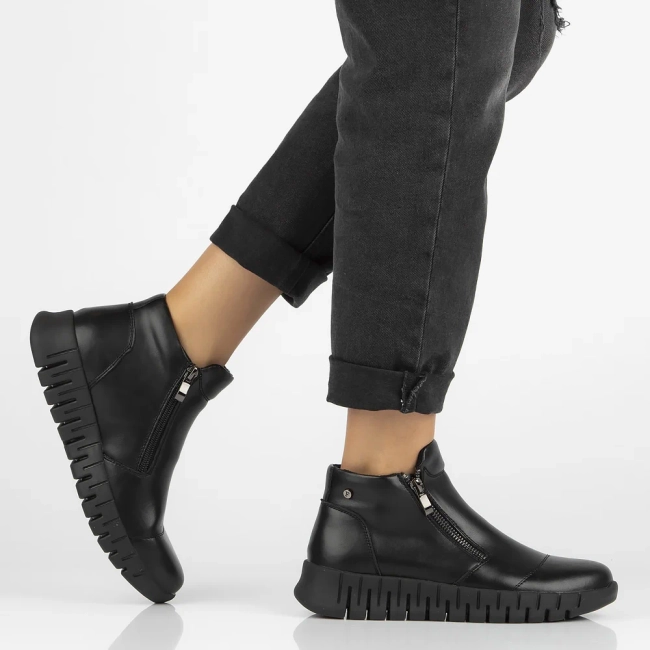 Leather ankle boots DBT6345/24 BK black