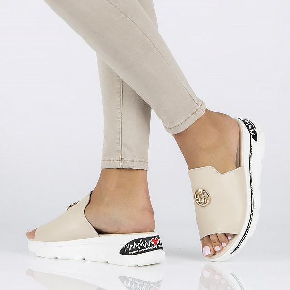 Leather slippers Filippo DK3872/22 BE beige