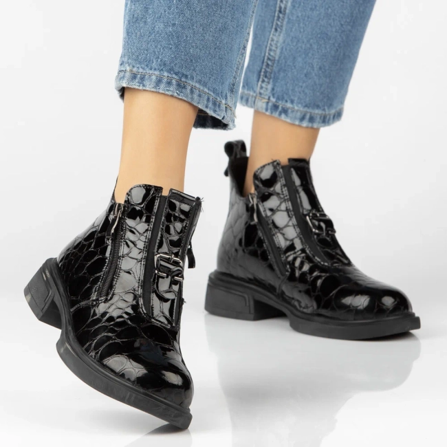 Leather ankle boots Filippo DBT7989/26 BK black