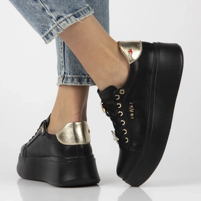 Leather sneakers Filippo DP6790/25 BK black