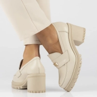 Skórzane półbuty Filippo 20168 beżowe