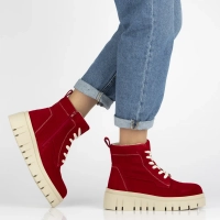 Leather ankle boots Filippo DBT7267/25 RD red
