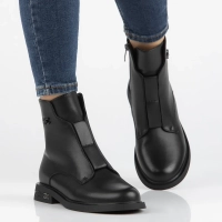 Leather ankle boots Filippo DBT6527/24 BK black